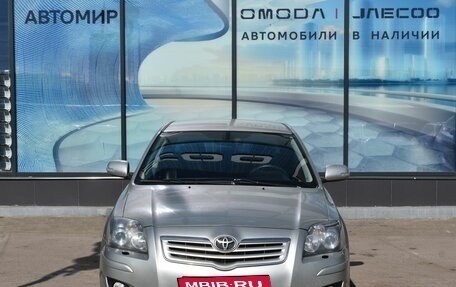 Toyota Avensis III рестайлинг, 2006 год, 680 000 рублей, 2 фотография