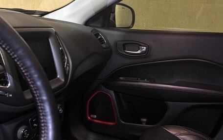 Jeep Compass II, 2018 год, 2 600 000 рублей, 5 фотография