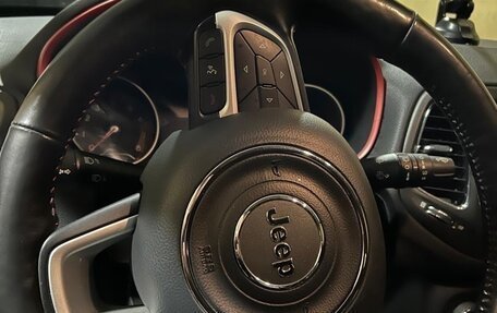 Jeep Compass II, 2018 год, 2 600 000 рублей, 2 фотография