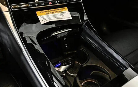 Mercedes-Benz GLC, 2026 год, 10 500 000 рублей, 15 фотография