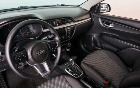 KIA Rio IV, 2017 год, 1 359 000 рублей, 8 фотография