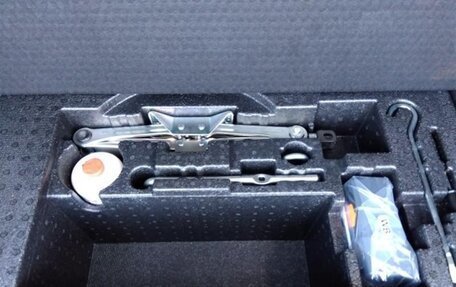 Honda Vezel, 2019 год, 1 915 000 рублей, 5 фотография