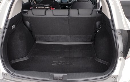 Honda Vezel, 2019 год, 1 915 000 рублей, 6 фотография