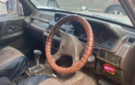 Mitsubishi Pajero III рестайлинг, 1993 год, 380 000 рублей, 7 фотография