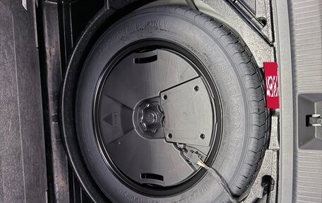 Volkswagen Tiguan, 2025 год, 4 700 000 рублей, 7 фотография