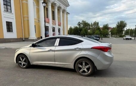 Hyundai Avante, 2011 год, 790 000 рублей, 3 фотография