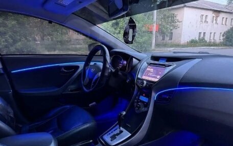 Hyundai Avante, 2011 год, 790 000 рублей, 5 фотография