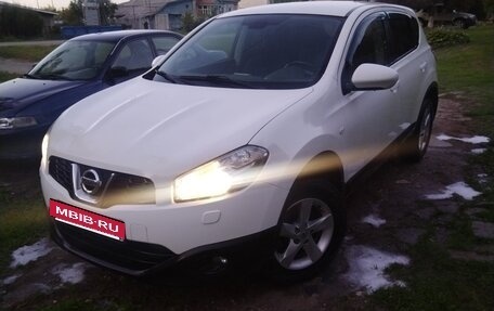 Nissan Qashqai, 2010 год, 700 000 рублей, 5 фотография