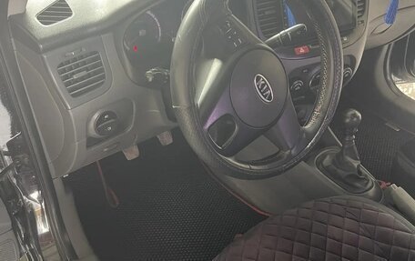KIA Rio II, 2009 год, 550 000 рублей, 9 фотография