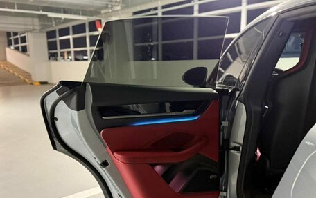 Porsche Macan, 2025 год, 15 000 000 рублей, 12 фотография