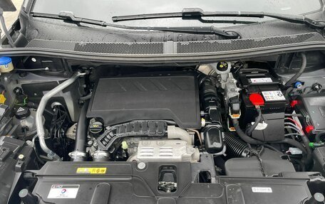 Peugeot 3008 II, 2023 год, 1 920 000 рублей, 12 фотография