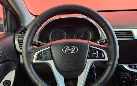 Hyundai Solaris II рестайлинг, 2011 год, 745 000 рублей, 12 фотография