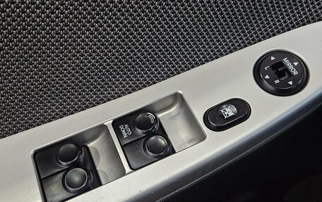 Hyundai Solaris II рестайлинг, 2011 год, 745 000 рублей, 15 фотография