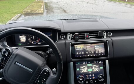 Land Rover Range Rover IV рестайлинг, 2018 год, 9 000 000 рублей, 1 фотография