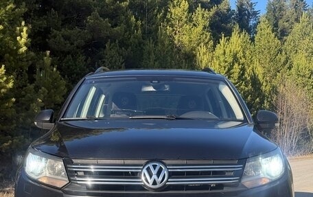 Volkswagen Tiguan I, 2011 год, 1 100 000 рублей, 3 фотография