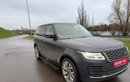 Land Rover Range Rover IV рестайлинг, 2018 год, 9 000 000 рублей, 2 фотография