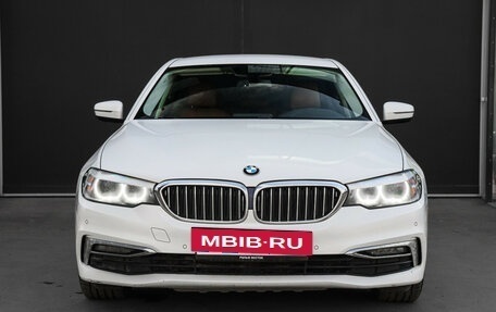 BMW 5 серия, 2019 год, 3 350 000 рублей, 2 фотография