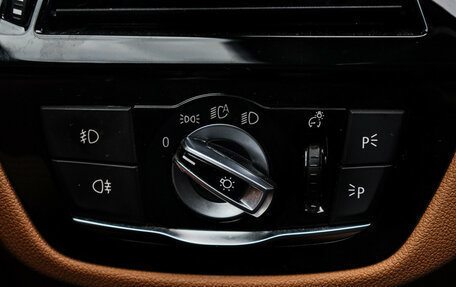 BMW 5 серия, 2019 год, 3 350 000 рублей, 21 фотография