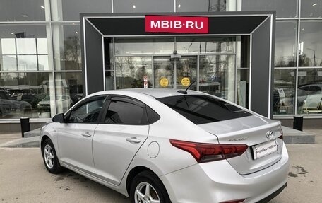 Hyundai Solaris II рестайлинг, 2017 год, 1 150 000 рублей, 7 фотография