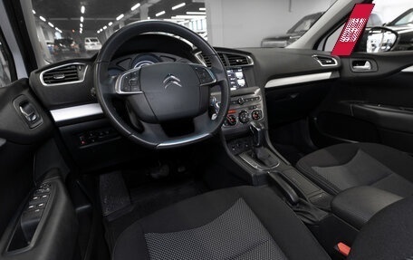 Citroen C4 II рестайлинг, 2018 год, 1 480 000 рублей, 7 фотография