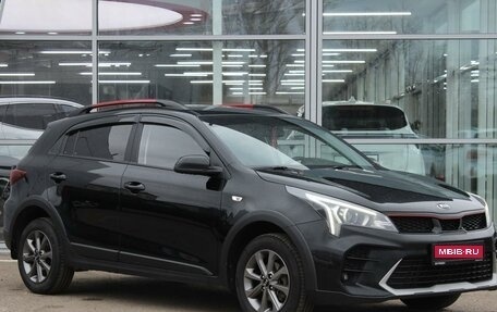 KIA Rio IV, 2021 год, 1 650 000 рублей, 1 фотография