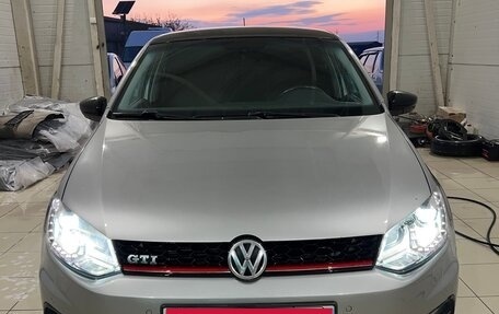 Volkswagen Polo VI (EU Market), 2017 год, 980 000 рублей, 1 фотография
