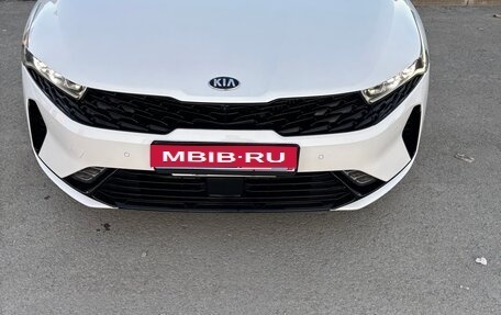 KIA K5, 2020 год, 3 000 000 рублей, 1 фотография