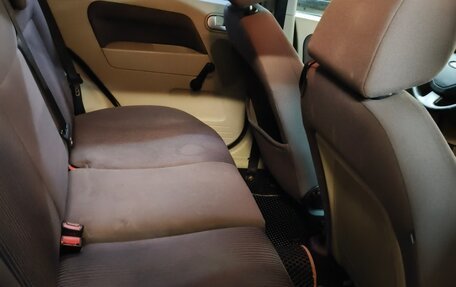 Ford Fusion I, 2006 год, 300 000 рублей, 10 фотография