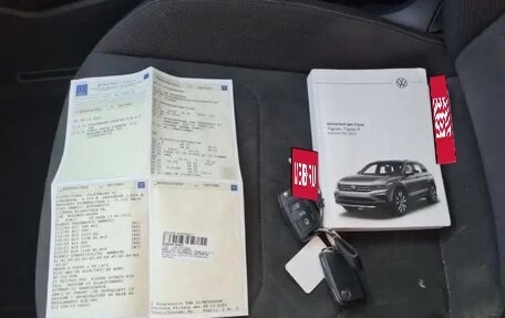 Volkswagen Tiguan II, 2022 год, 2 372 000 рублей, 7 фотография