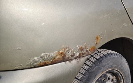 Toyota FunCargo, 2002 год, 300 000 рублей, 5 фотография