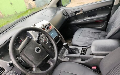 SsangYong Kyron I, 2012 год, 250 000 рублей, 13 фотография