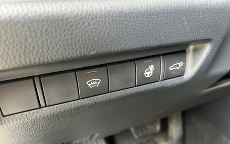 Toyota RAV4, 2020 год, 2 950 000 рублей, 13 фотография