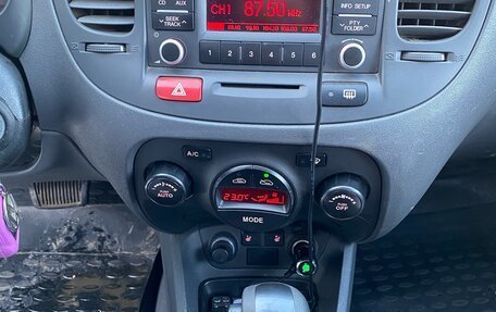 KIA Rio II, 2010 год, 600 000 рублей, 7 фотография