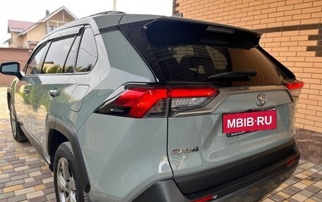 Toyota RAV4, 2020 год, 2 950 000 рублей, 17 фотография