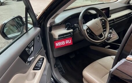 Lincoln Corsair I, 2019 год, 2 450 000 рублей, 16 фотография