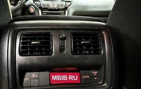 Nissan Pathfinder, 2016 год, 1 649 777 рублей, 21 фотография