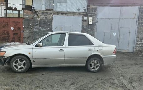Toyota Vista V30, 1998 год, 450 000 рублей, 5 фотография