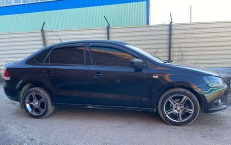 Volkswagen Polo VI (EU Market), 2012 год, 1 000 000 рублей, 12 фотография