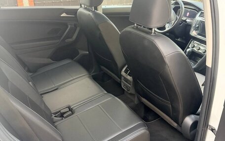 Volkswagen Tiguan II, 2020 год, 3 100 000 рублей, 6 фотография