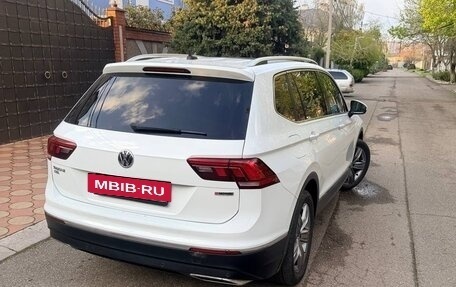 Volkswagen Tiguan II, 2020 год, 3 100 000 рублей, 5 фотография