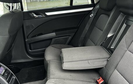 Skoda Superb III рестайлинг, 2012 год, 1 250 000 рублей, 10 фотография