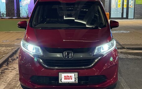 Honda Freed II, 2018 год, 1 500 000 рублей, 8 фотография