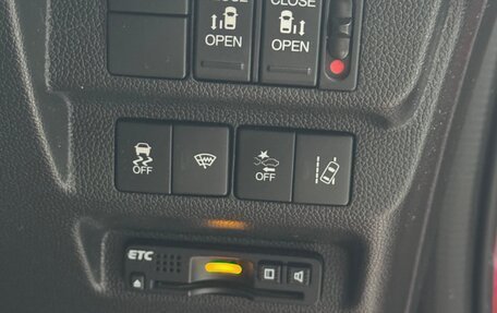 Honda Freed II, 2018 год, 1 500 000 рублей, 10 фотография