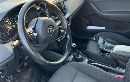 Skoda Rapid II, 2021 год, 1 300 000 рублей, 4 фотография