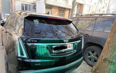 Cadillac XT5 I рестайлинг, 2021 год, 4 000 000 рублей, 3 фотография