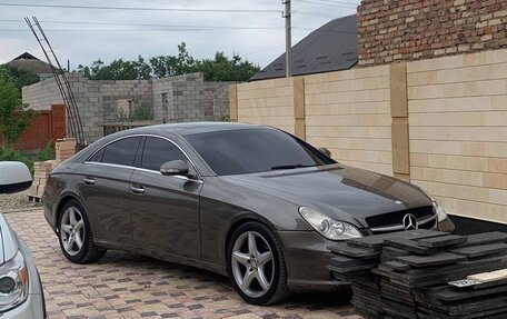 Mercedes-Benz CLS, 2006 год, 1 150 000 рублей, 4 фотография