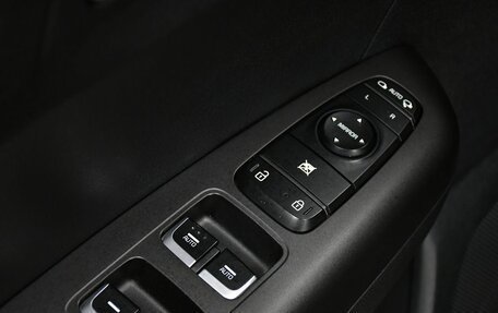 KIA Sportage IV рестайлинг, 2019 год, 2 387 000 рублей, 18 фотография