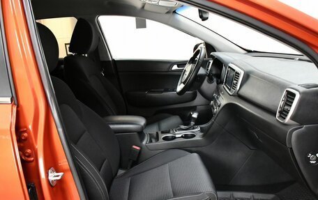 KIA Sportage IV рестайлинг, 2019 год, 2 387 000 рублей, 22 фотография