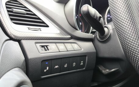 Hyundai Santa Fe III рестайлинг, 2018 год, 2 649 000 рублей, 18 фотография