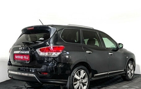 Nissan Pathfinder, 2015 год, 1 797 000 рублей, 5 фотография